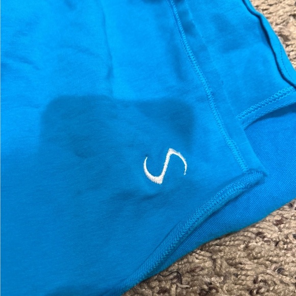 TLF Workout Set - Picture 4 of 7